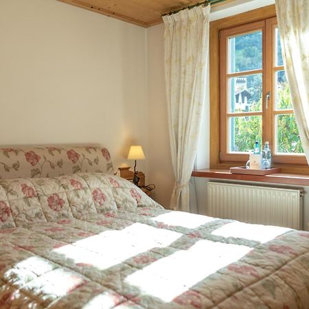 Schlosswirt Forst Lagundo Esterno foto