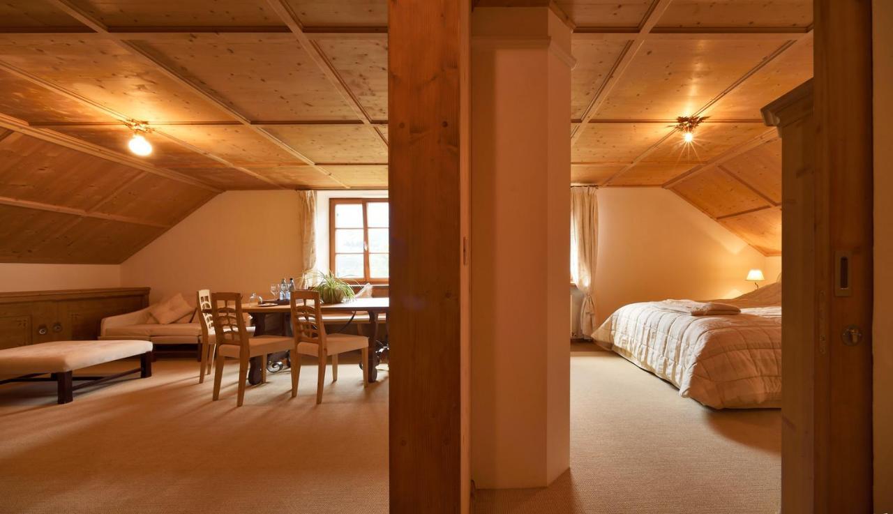 Schlosswirt Forst Lagundo Esterno foto